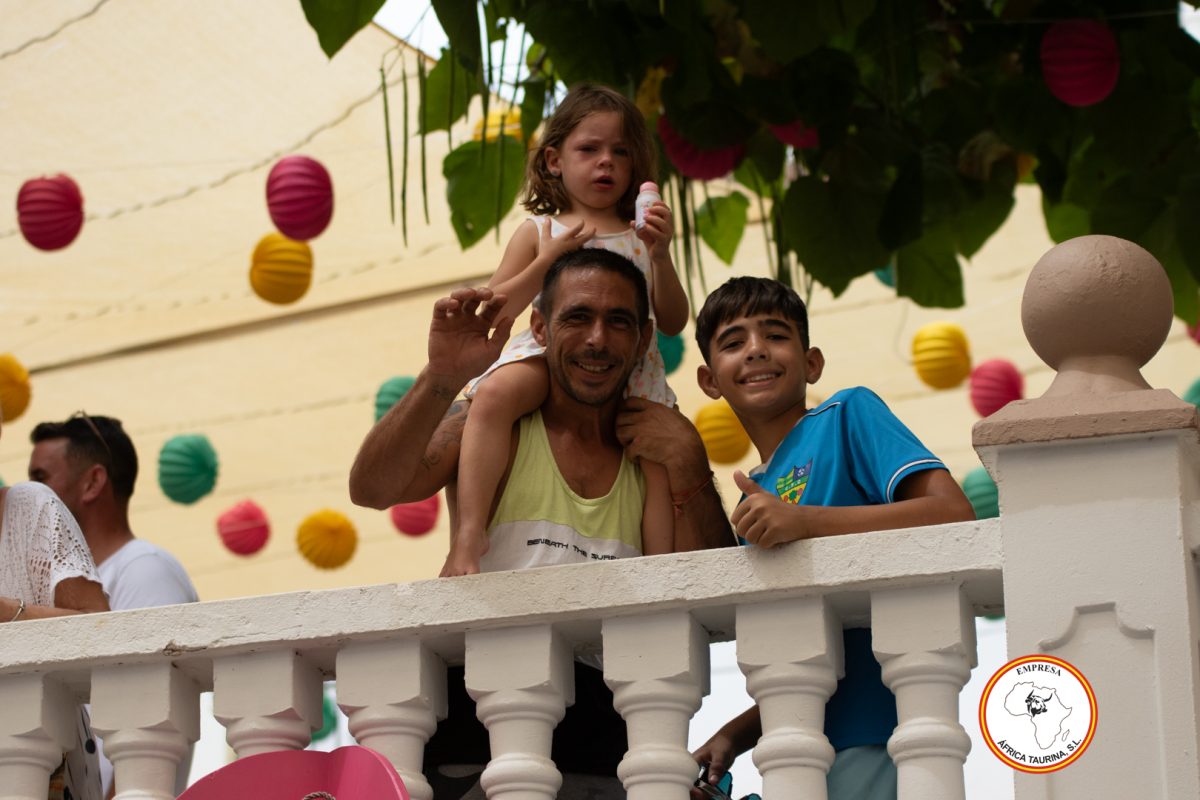 Suelta-de-vacas-Domingo-feria-de-Cortes-27