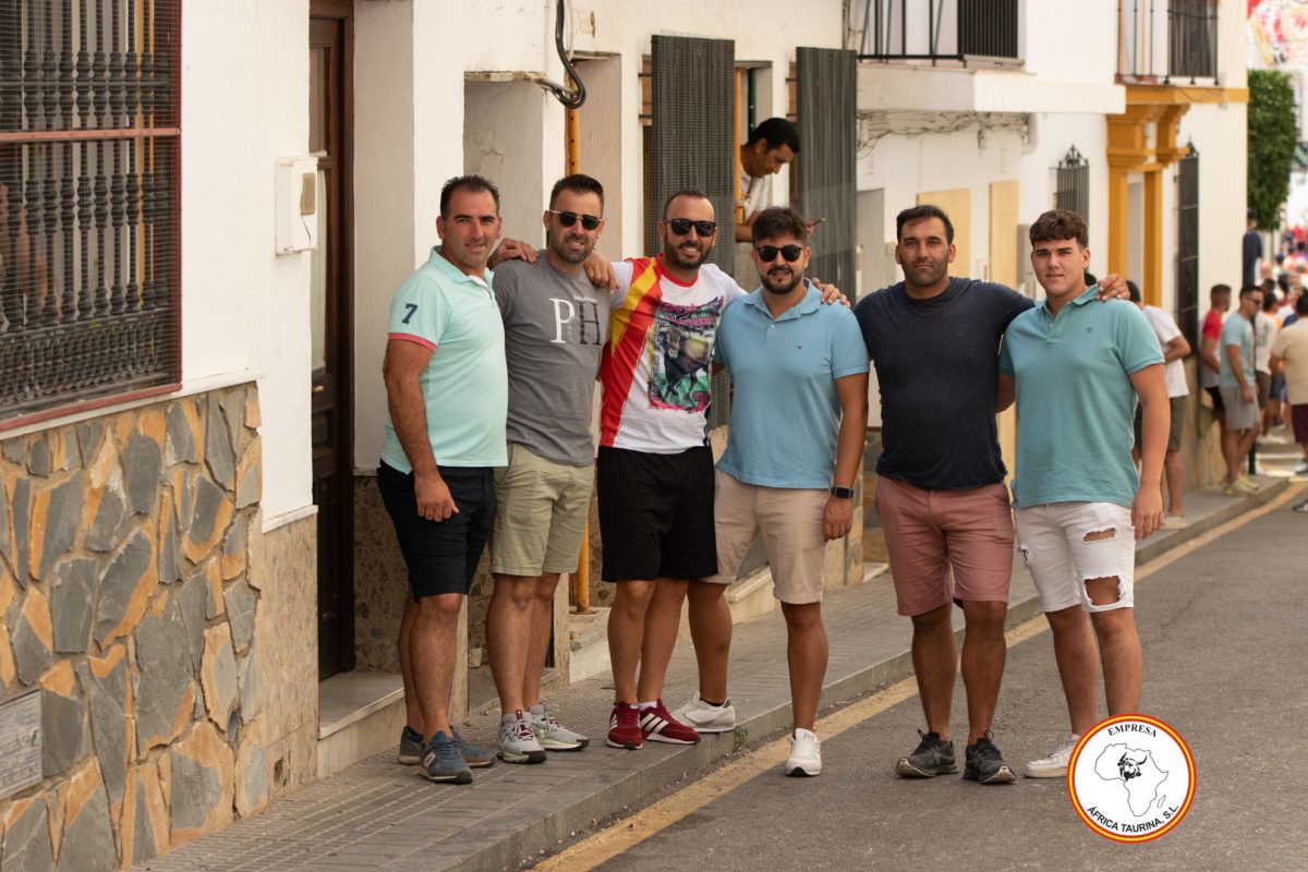 Suelta-de-vacas-Domingo-feria-de-Cortes-5