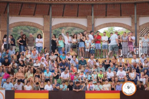 Ambiente-comico-Feria-de-Cortes-2025-23